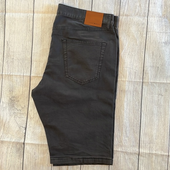 Lucky Brand shorts. charcoal - Picture 4 of 4